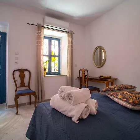 Alojamento de Acomodação e Pequeno-almoço Mascot Garden Rhodes City