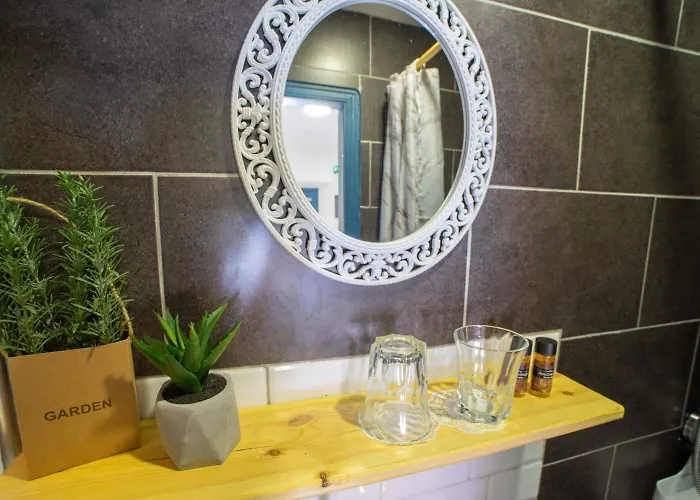 Mascot Garden Bed & Breakfast Rhodes City