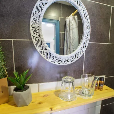 Mascot Garden فندق مبيت وإفطار Rhodes City