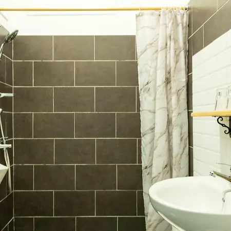 B&B Mascot Garden 3*