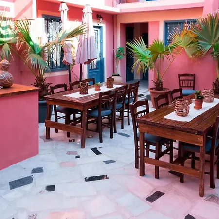 Mascot Garden Bed & Breakfast