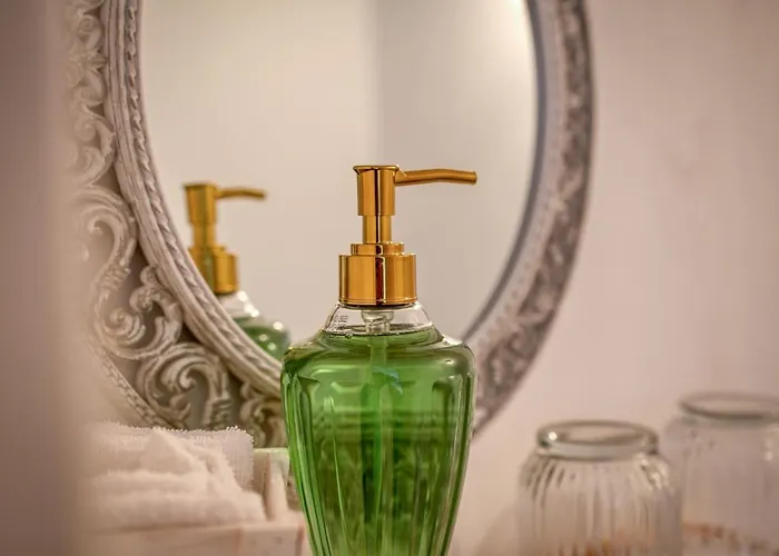 Bed & Breakfast Mascot Garden 3*